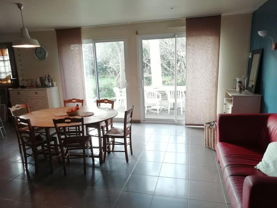 Maison familiale sur la CÔTE D’ÉMERAUDE Lancieux Extérieur photo